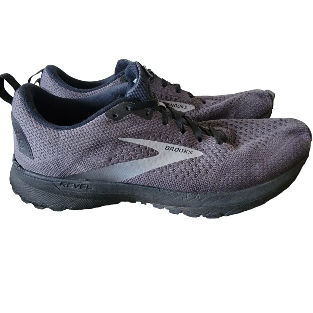 Brooks Revel 4 Gray/Black Low Top Mesh Running Shoes 1103471D040 Size‎ 9